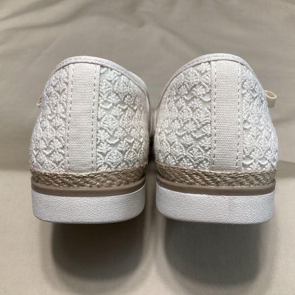 NWOT Bob’s from Skechers Flexpadrille loafers - Picture 13 of 16